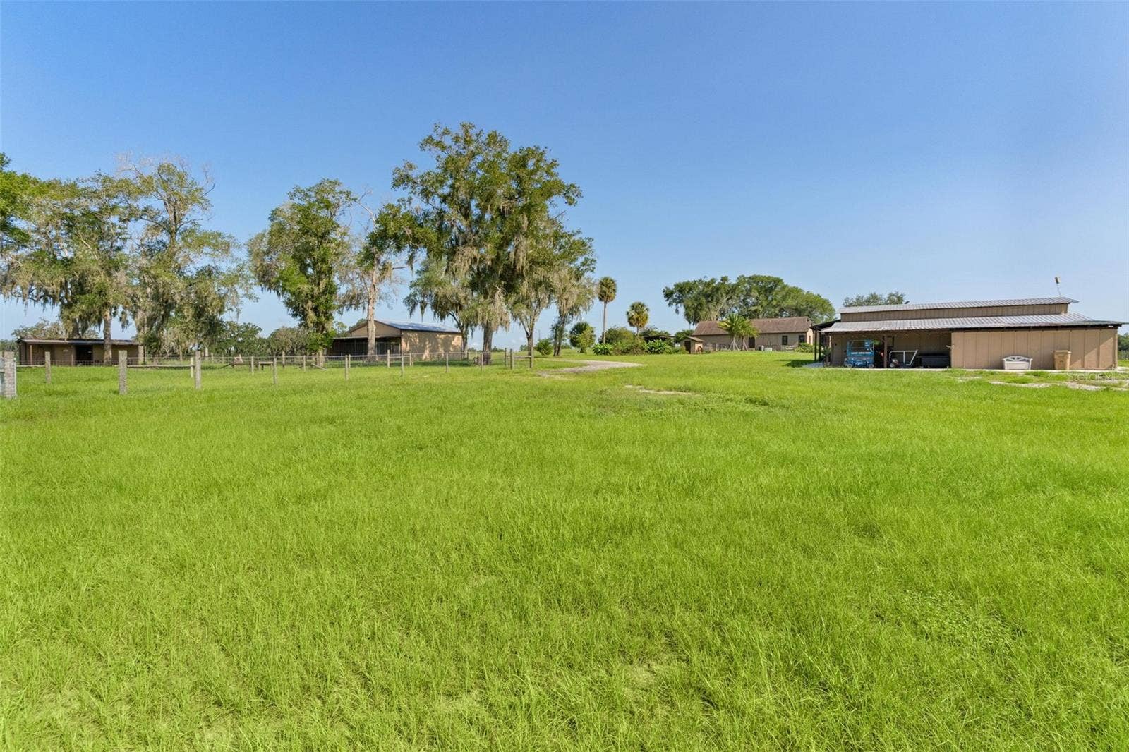 16215 DOUGLAS ROAD, Groveland, FL 34736