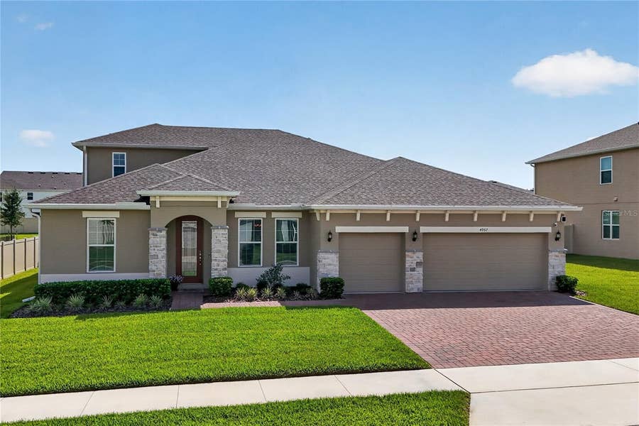 Property photo for 4937 GOLDEN ZENITH WAY, Mount Dora, FL