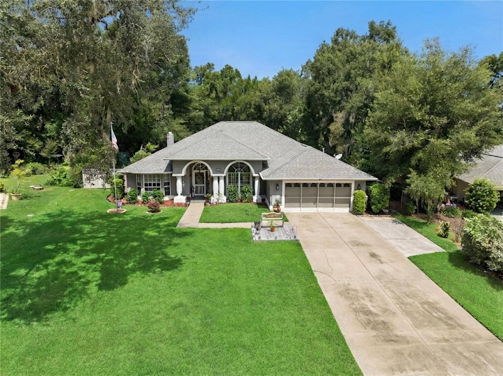 33440 LAKE BEND CIRCLE, Leesburg, FL 34788