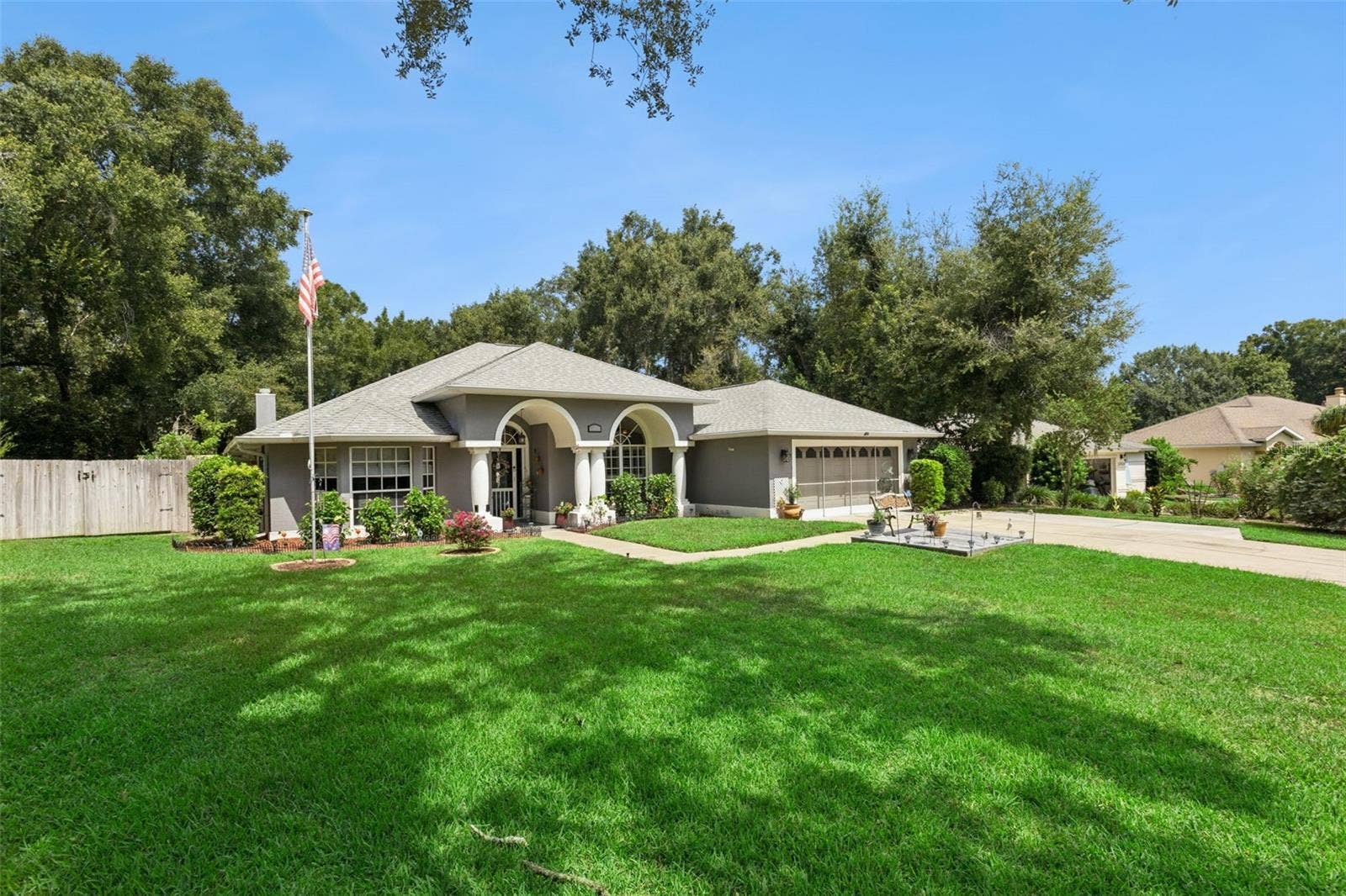 33440 LAKE BEND CIRCLE, Leesburg, FL 34788