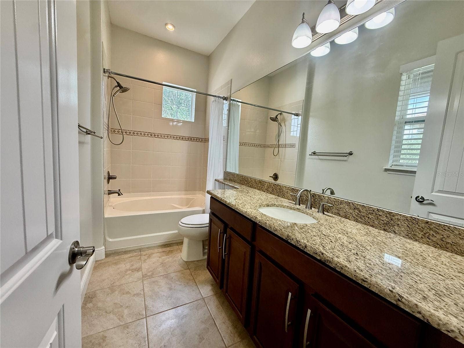 243 SILVER MAPLE ROAD, Groveland, FL 34736 243 SILVER MAPLE ROAD, Groveland, FL 34736
