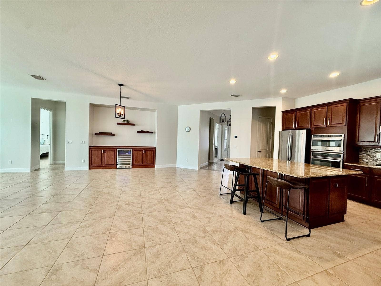 243 SILVER MAPLE ROAD, Groveland, FL 34736 243 SILVER MAPLE ROAD, Groveland, FL 34736