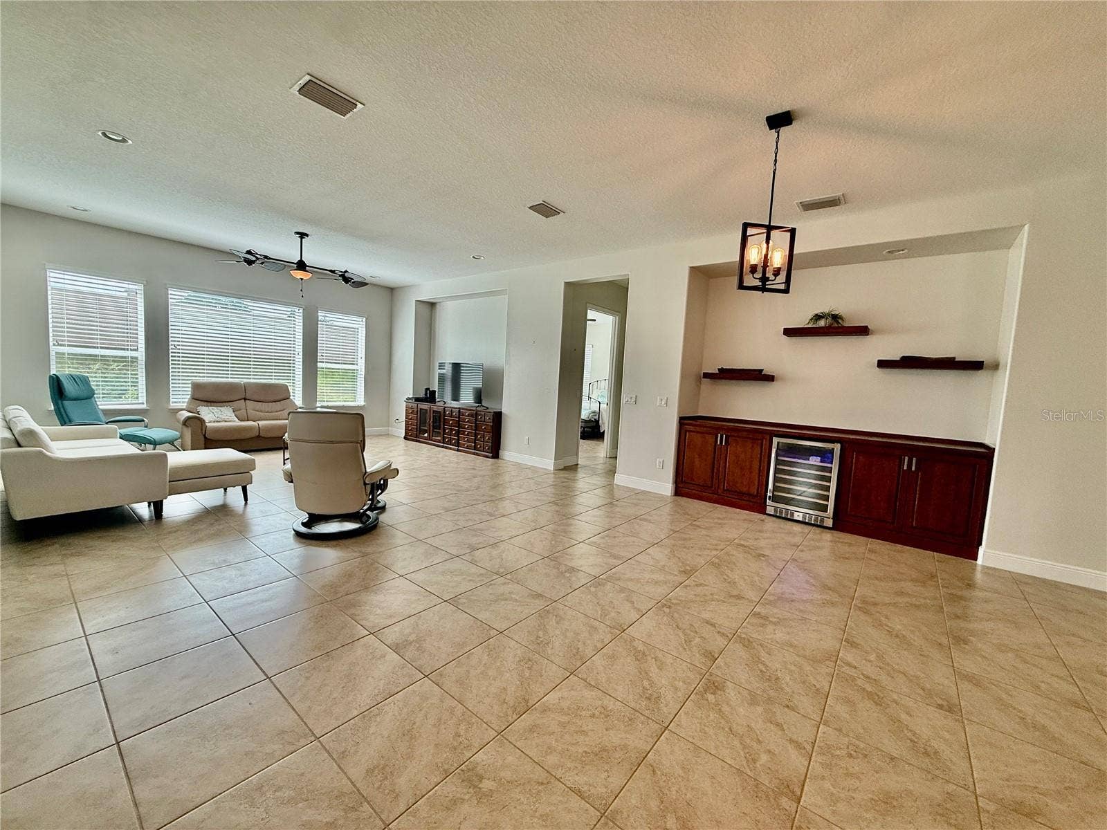 243 SILVER MAPLE ROAD, Groveland, FL 34736 243 SILVER MAPLE ROAD, Groveland, FL 34736