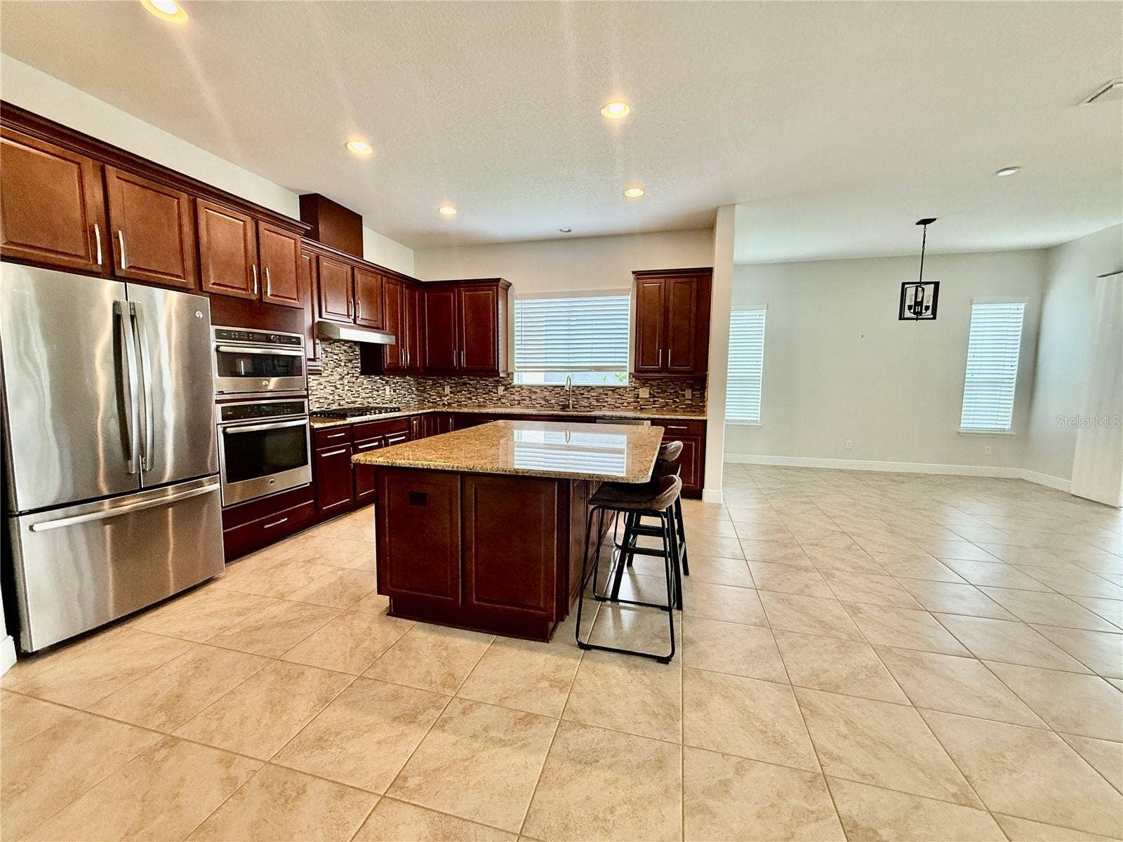 243 SILVER MAPLE ROAD, Groveland, FL 34736 243 SILVER MAPLE ROAD, Groveland, FL 34736
