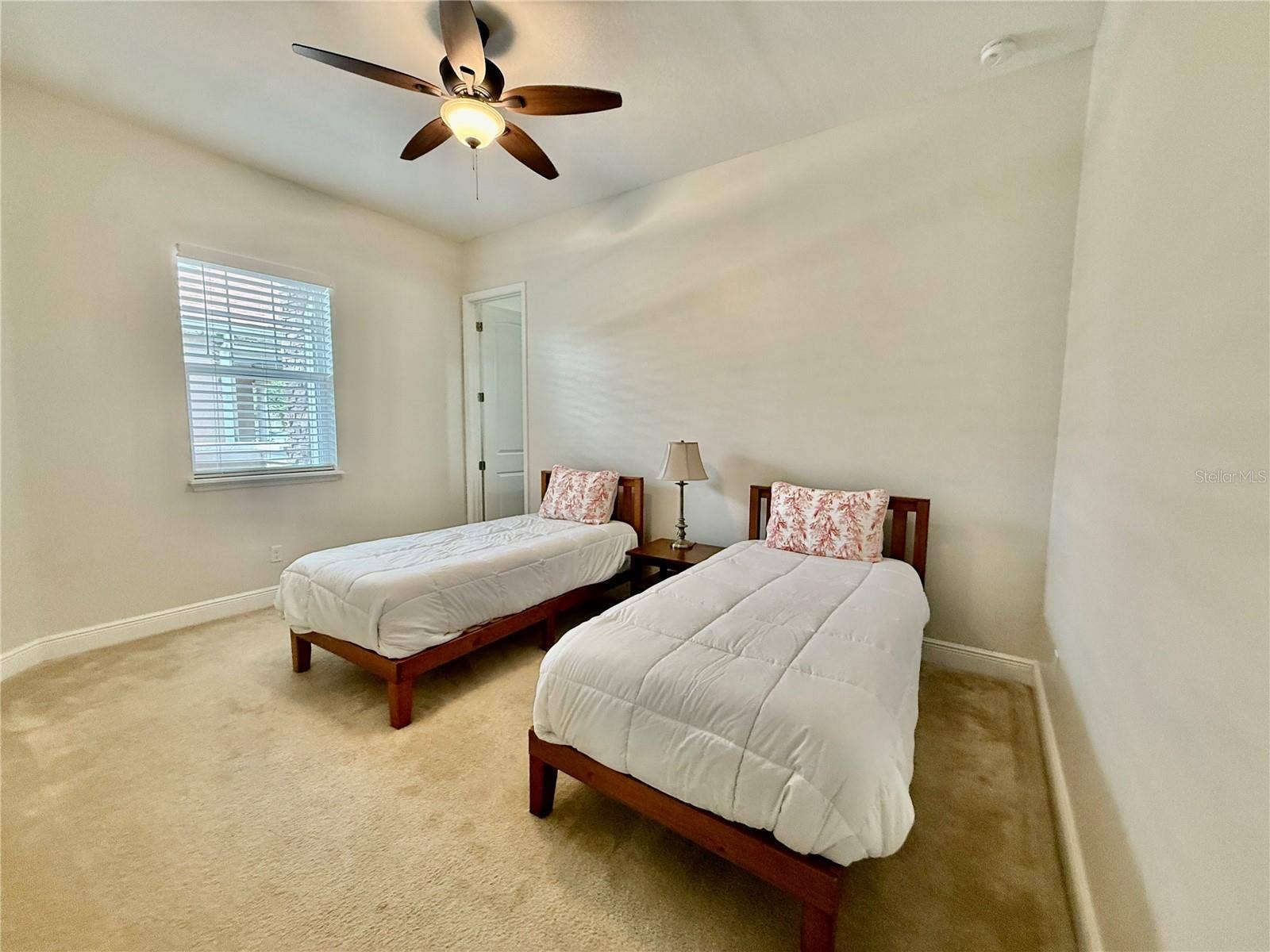243 SILVER MAPLE ROAD, Groveland, FL 34736 243 SILVER MAPLE ROAD, Groveland, FL 34736