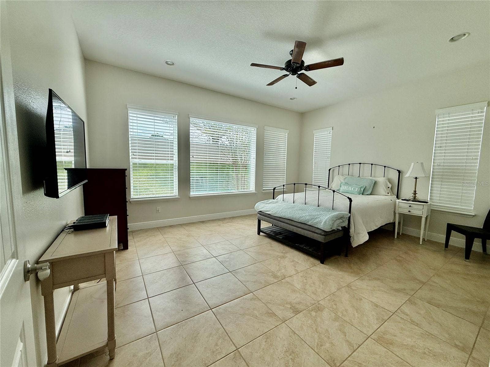 243 SILVER MAPLE ROAD, Groveland, FL 34736 243 SILVER MAPLE ROAD, Groveland, FL 34736
