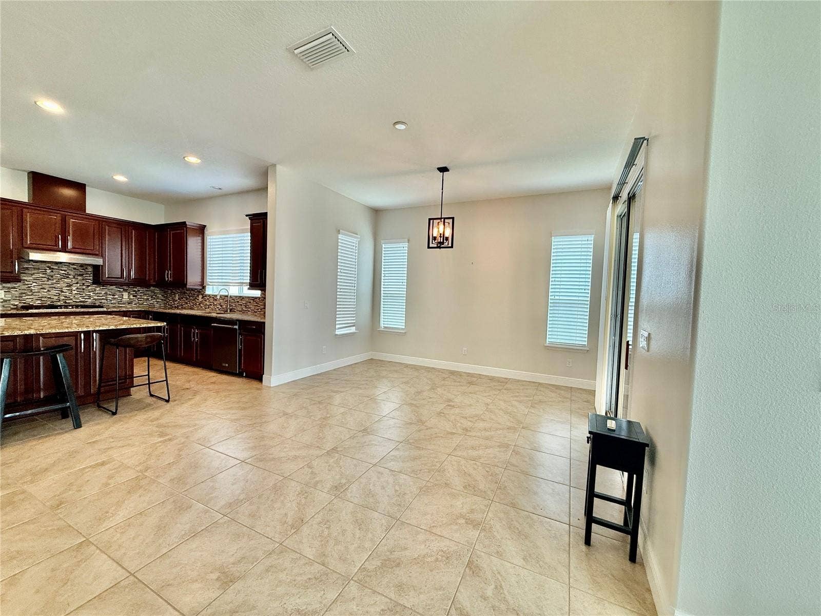 243 SILVER MAPLE ROAD, Groveland, FL 34736 243 SILVER MAPLE ROAD, Groveland, FL 34736