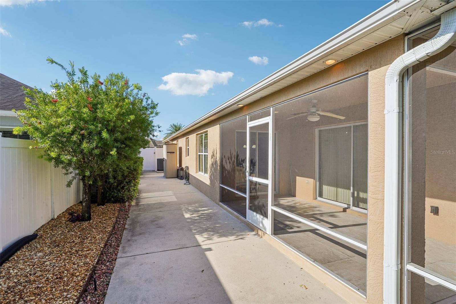 583 ARTEAGA WAY, The Villages, FL 32162 Side Enclosed Backyard