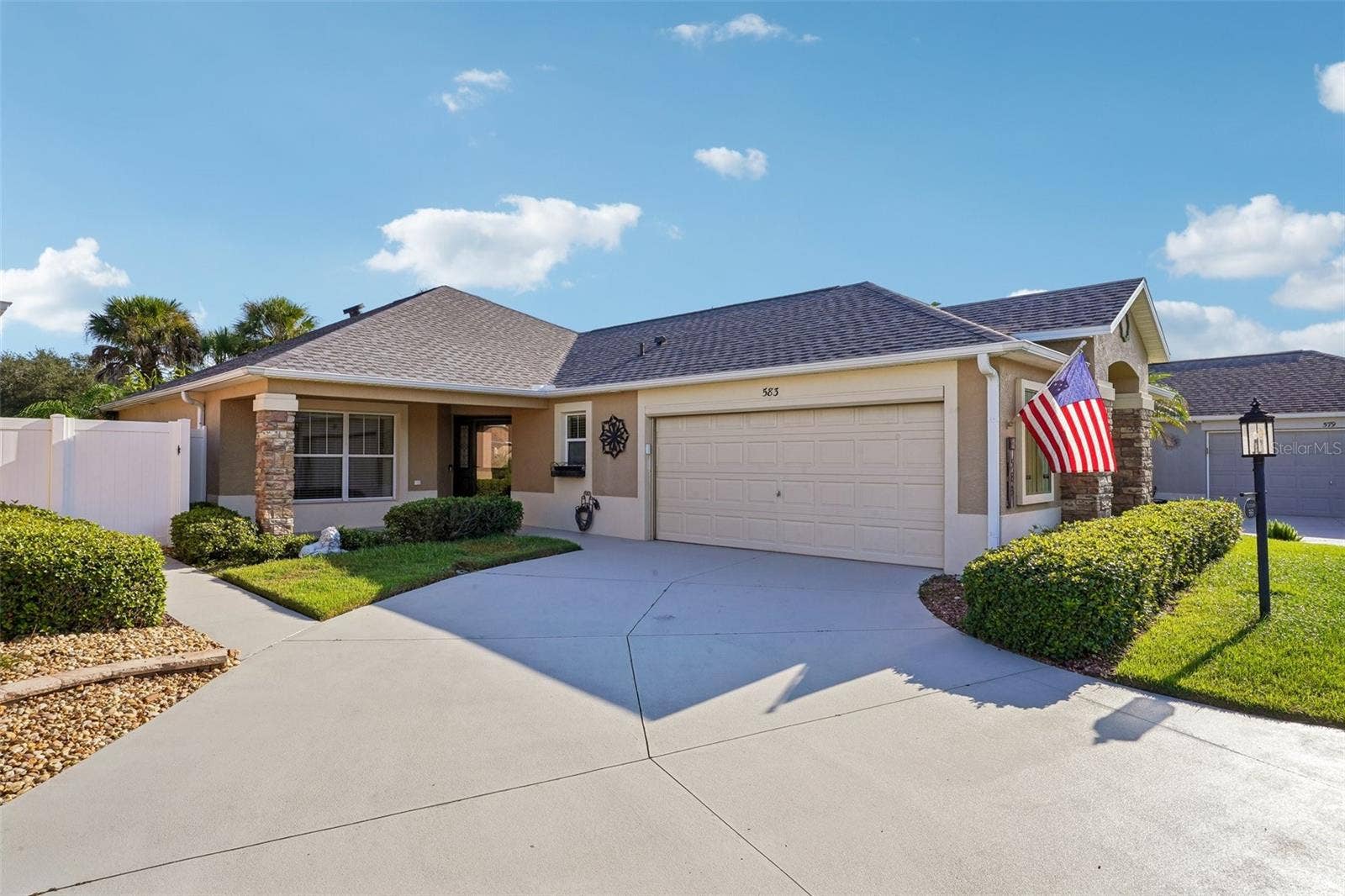 583 ARTEAGA WAY, The Villages, FL 32162 Front