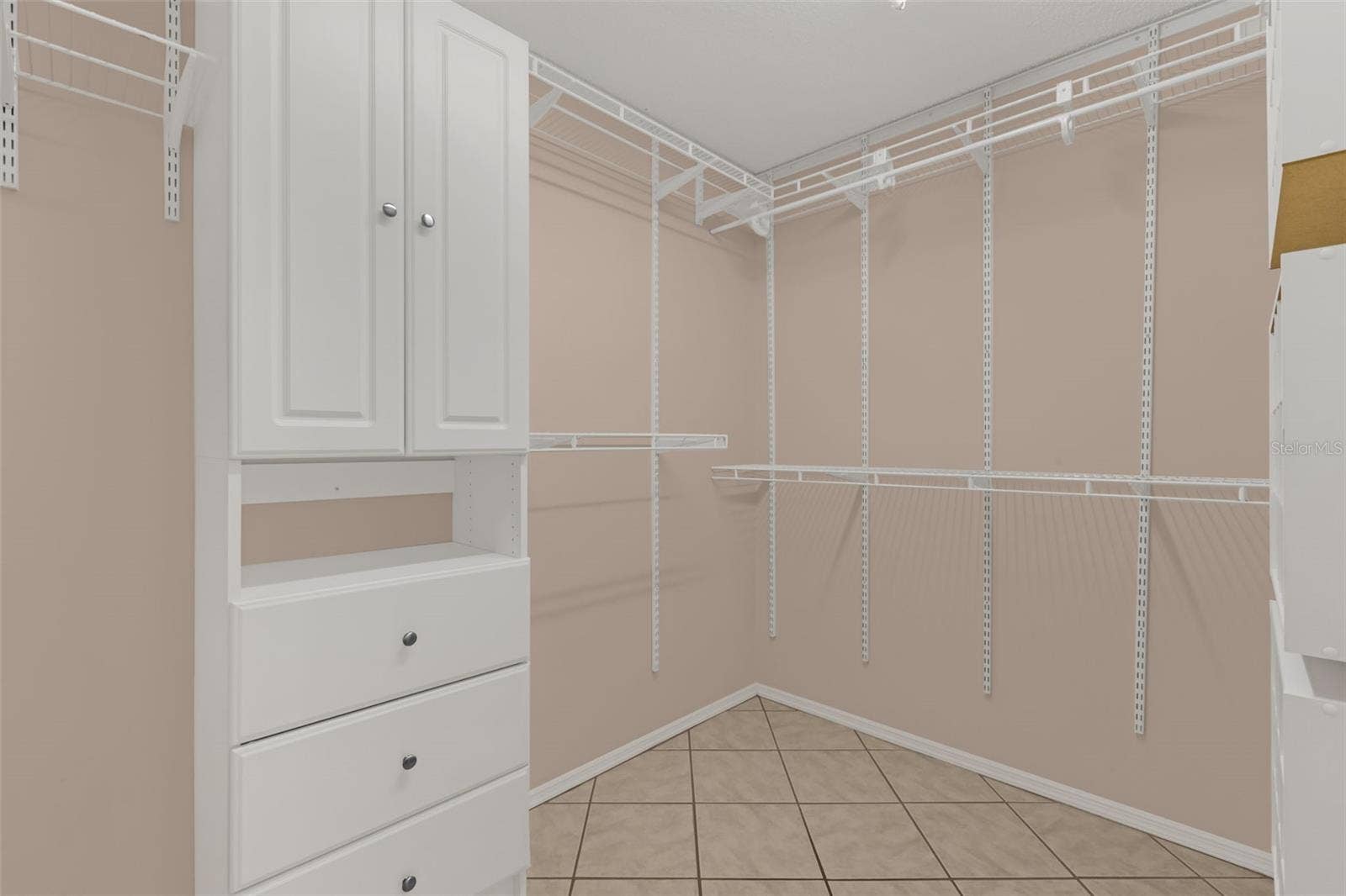 2801 BARBOZA DRIVE, The Villages, FL 32162 Primary Closet