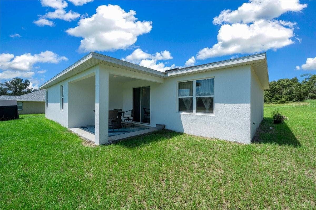 16373 SW 48TH CIRCLE, Ocala, FL 34473 Outside Lanai
