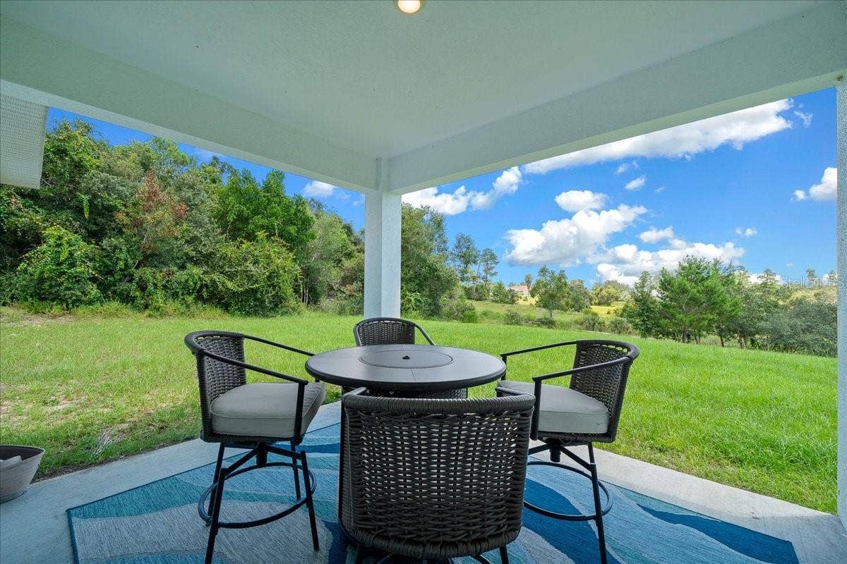 16373 SW 48TH CIRCLE, Ocala, FL 34473 Lanai
