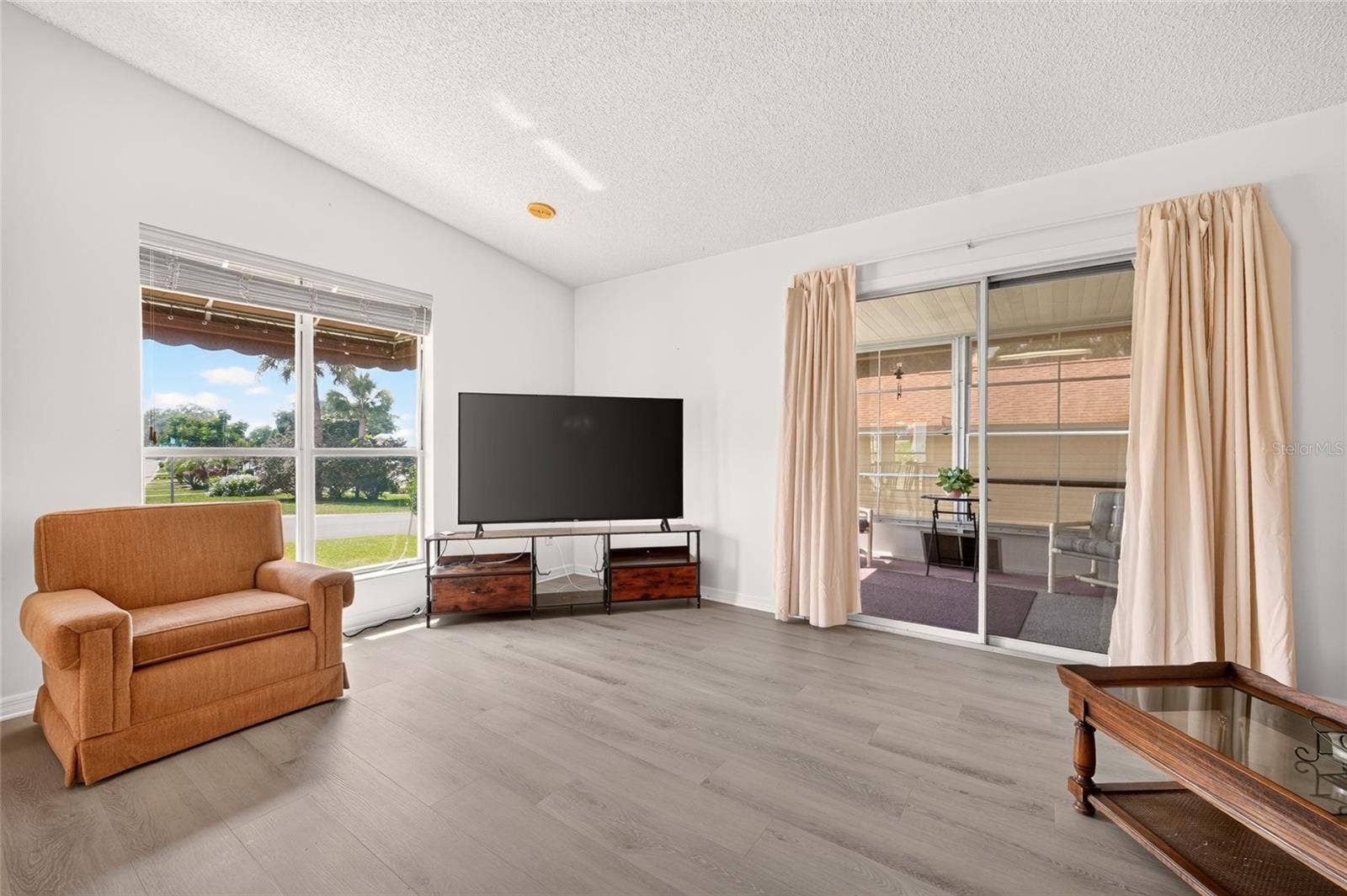 1207 PALMETTO DRIVE, The Villages, FL 32159 Slider to Lanai