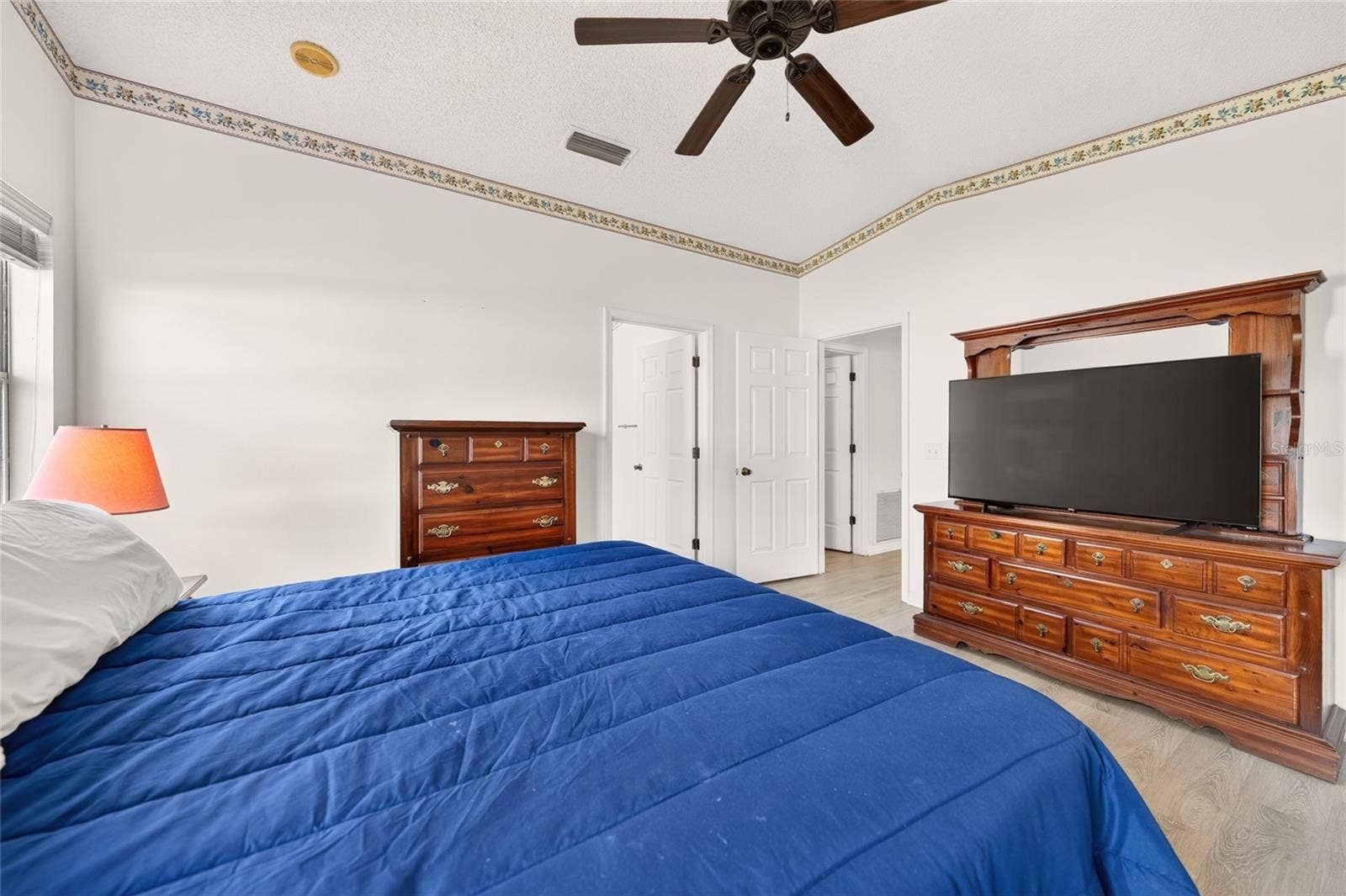 1207 PALMETTO DRIVE, The Villages, FL 32159 Door to Ensuite Bath