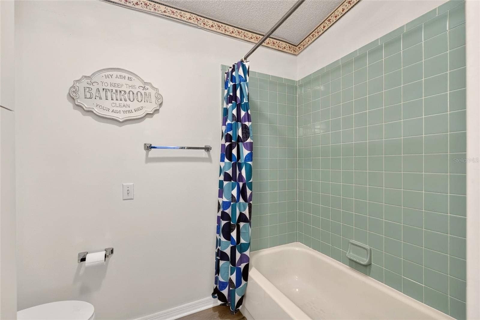 1207 PALMETTO DRIVE, The Villages, FL 32159 Tub/Shower Combo
