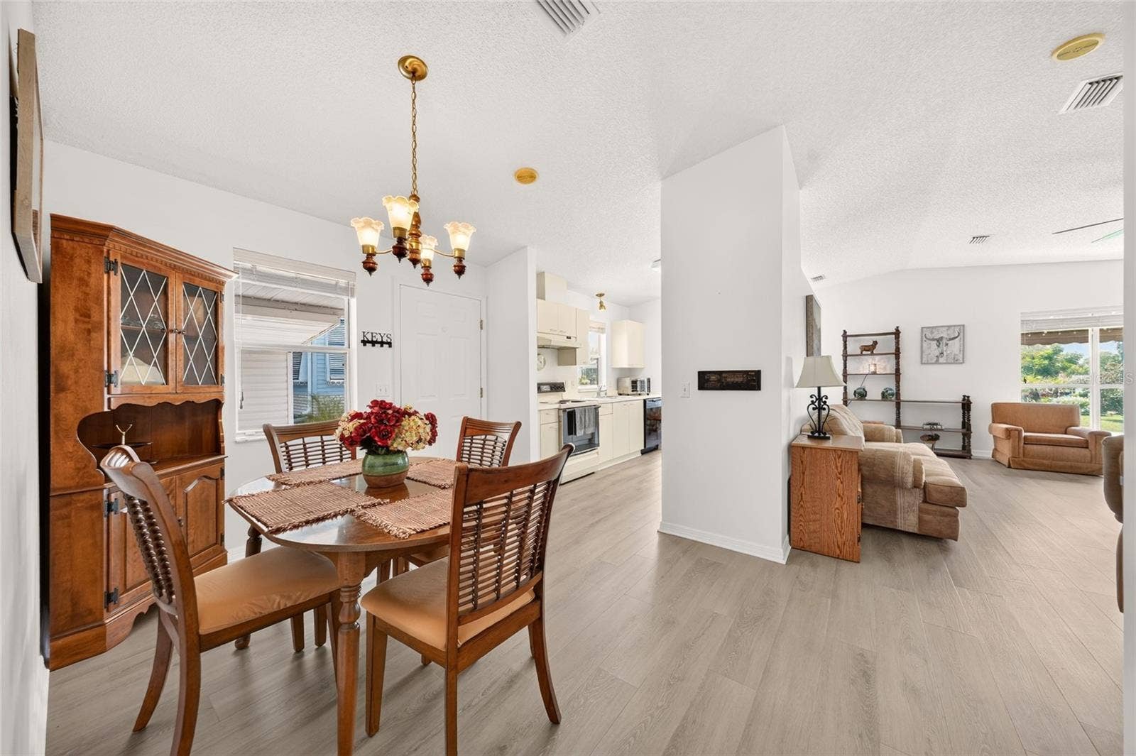 1207 PALMETTO DRIVE, The Villages, FL 32159 Dining Room