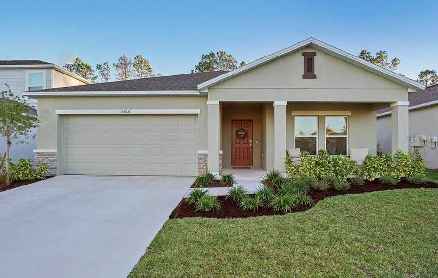 Property photo for 33916 SKY BLOSSOM CIR, Leesburg, FL
