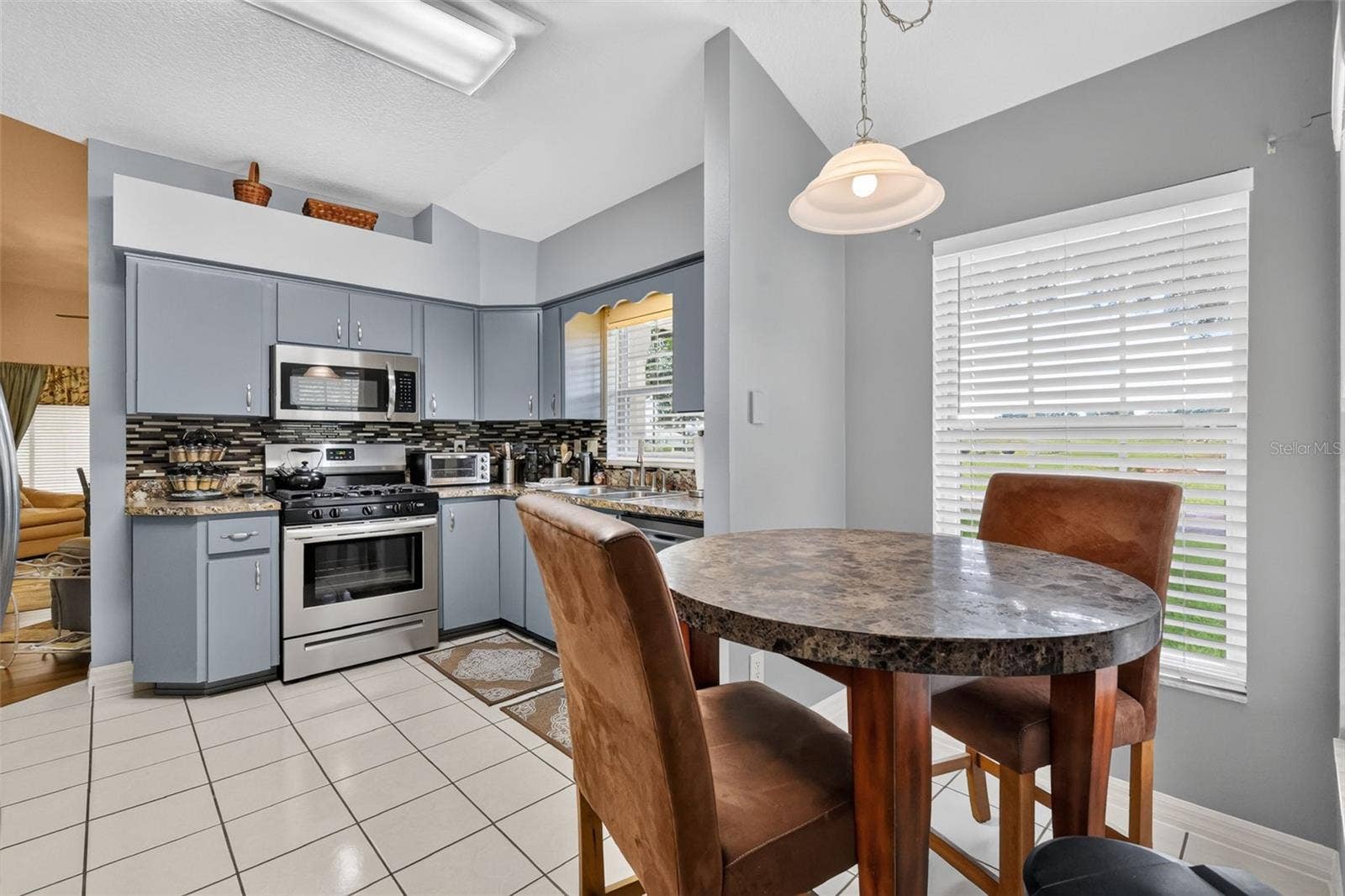 5704 KING JAMES AVENUE, Leesburg, FL 34748 5704 KING JAMES AVENUE, Leesburg, FL 34748