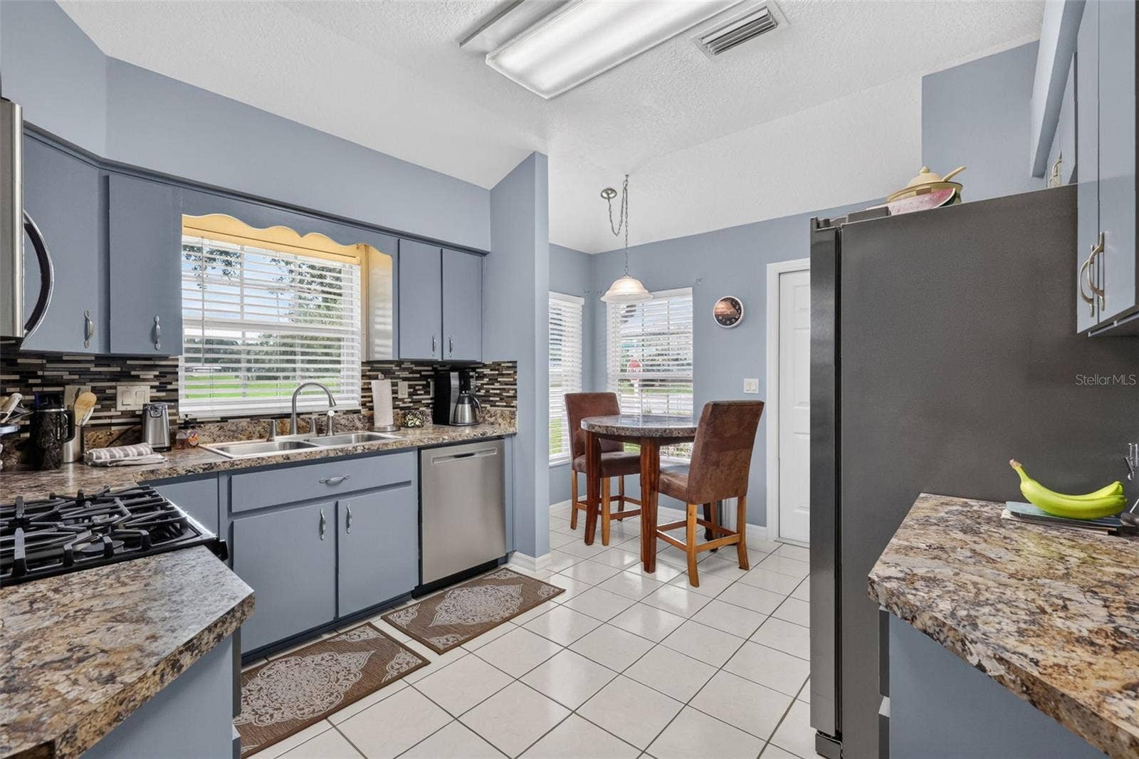 5704 KING JAMES AVENUE, Leesburg, FL 34748 5704 KING JAMES AVENUE, Leesburg, FL 34748