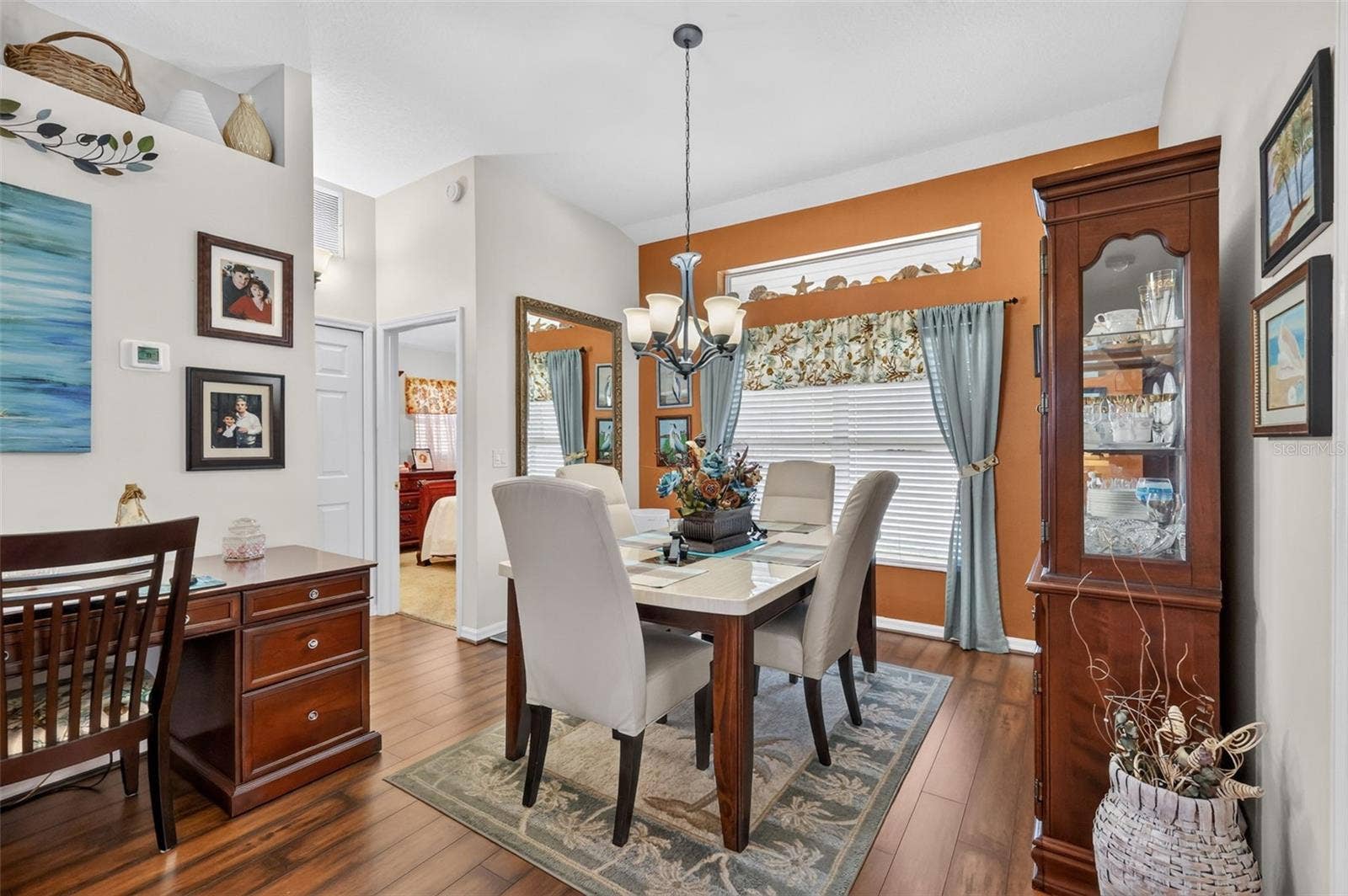 5704 KING JAMES AVENUE, Leesburg, FL 34748 5704 KING JAMES AVENUE, Leesburg, FL 34748
