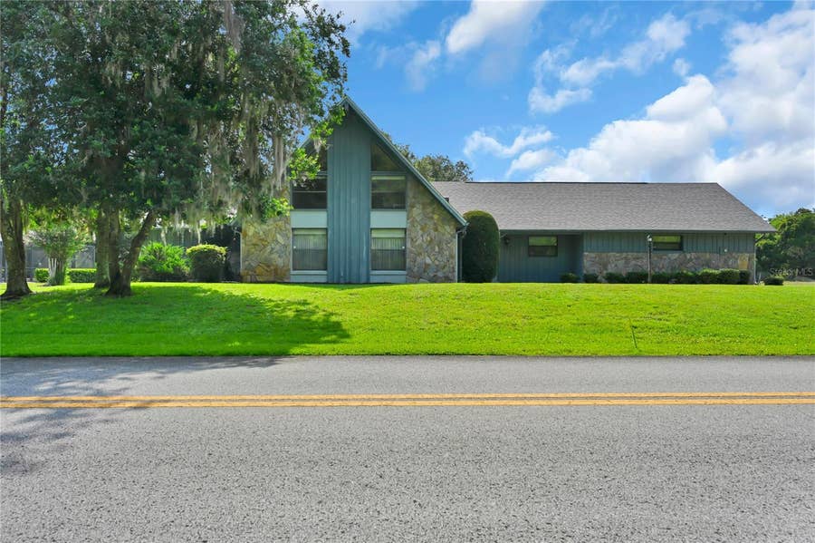 Property photo for 821 N GOLF COURSE DRIVE, Crystal River, FL