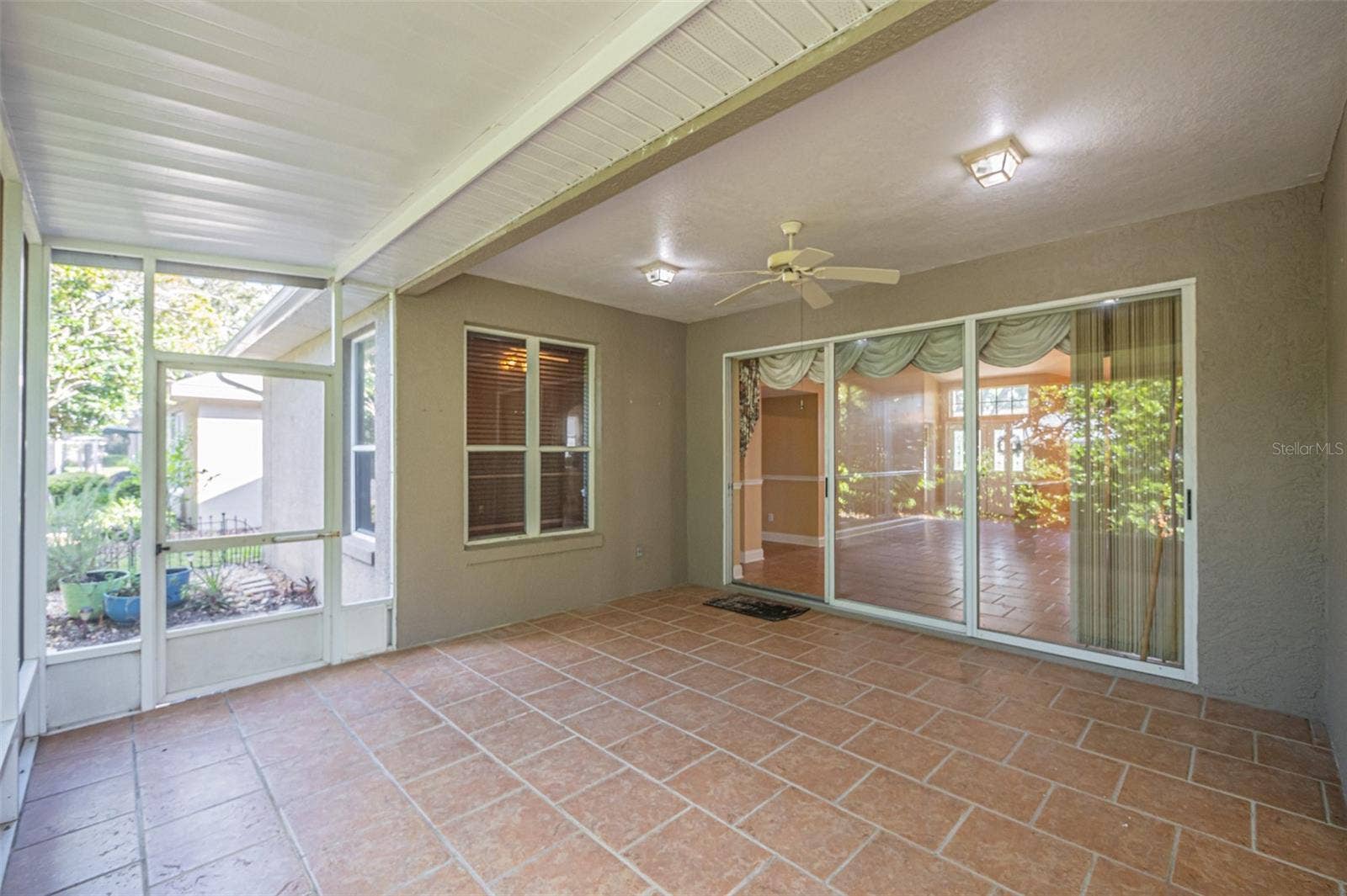 7004 PINE HOLLOW DRIVE, Mount Dora, FL 32757