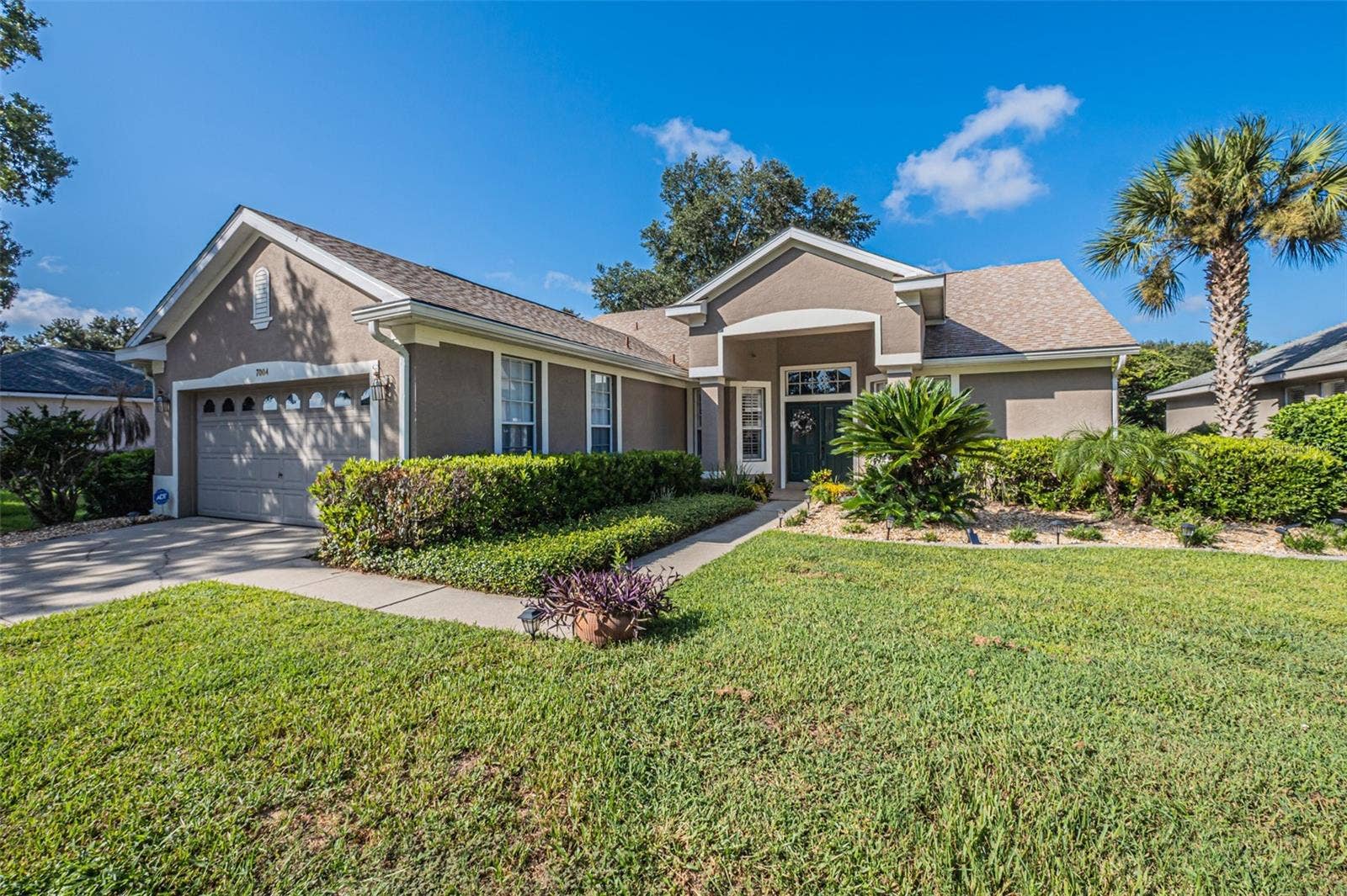 7004 PINE HOLLOW DRIVE, Mount Dora, FL 32757