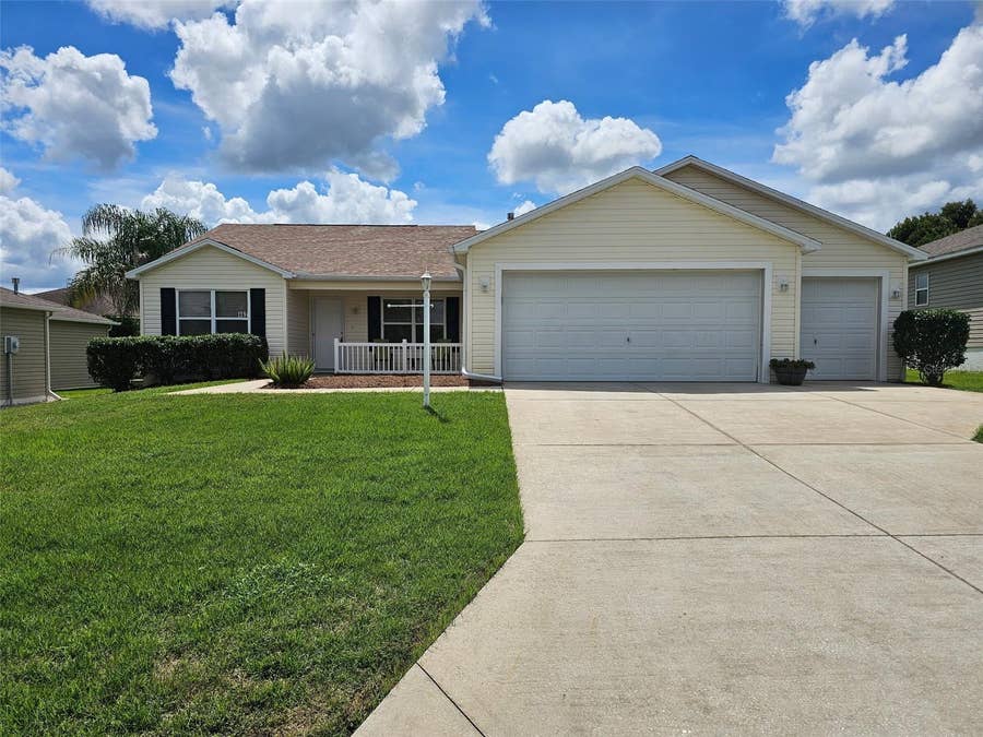 Property photo for 462 MEDFORD PLACE, The Villages, FL