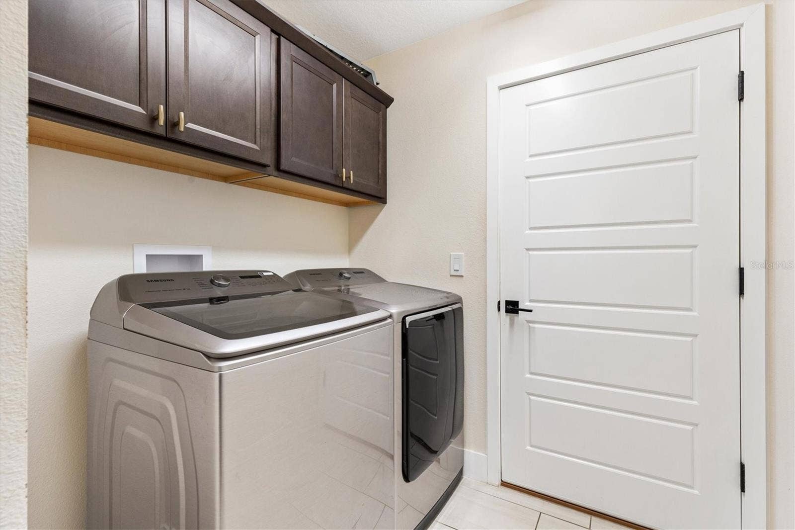 575 RANDALL ROAD, The Villages, FL 32163 575 RANDALL ROAD, The Villages, FL 32163
