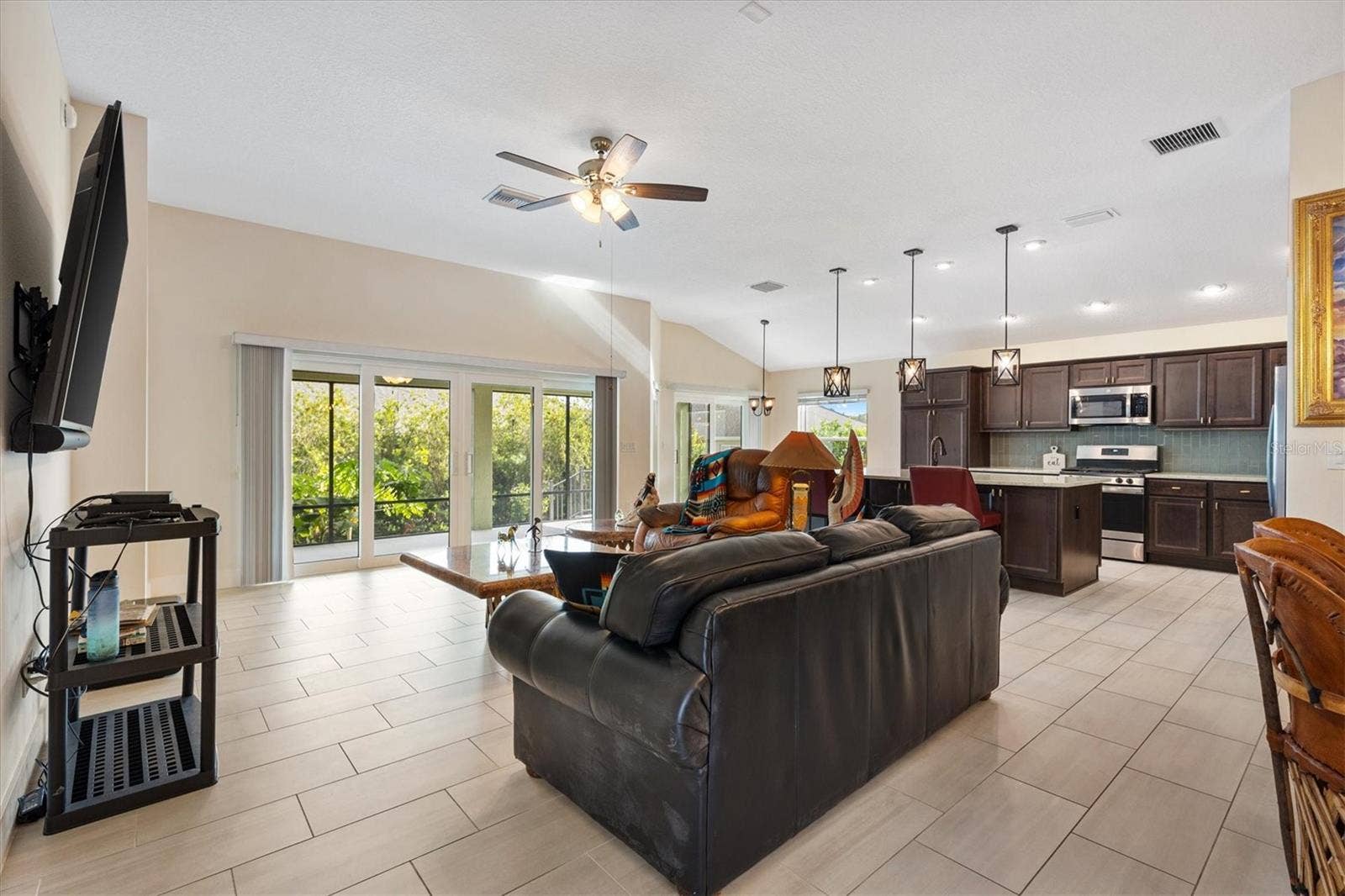 575 RANDALL ROAD, The Villages, FL 32163 575 RANDALL ROAD, The Villages, FL 32163