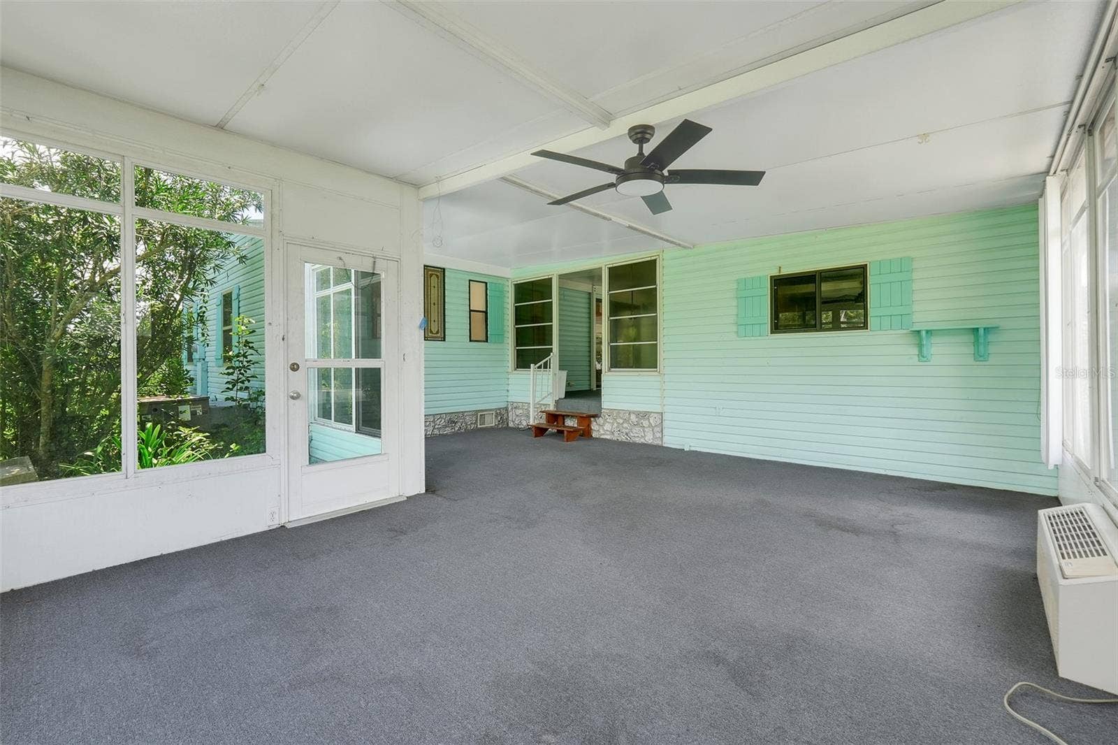 5047 EL DESTINO DRIVE, Leesburg, FL 34748 5047 EL DESTINO DRIVE, Leesburg, FL 34748