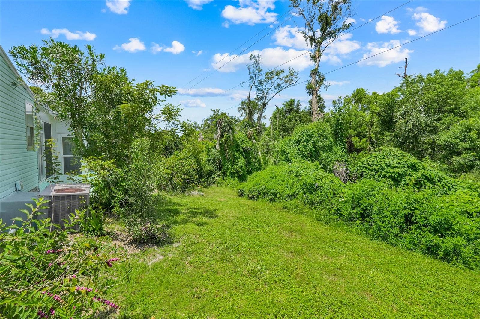 5047 EL DESTINO DRIVE, Leesburg, FL 34748 5047 EL DESTINO DRIVE, Leesburg, FL 34748