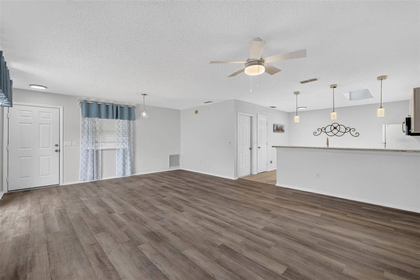 1606 CAMPOS DRIVE, The Villages, FL 32162 1606 CAMPOS DRIVE, The Villages, FL 32162
