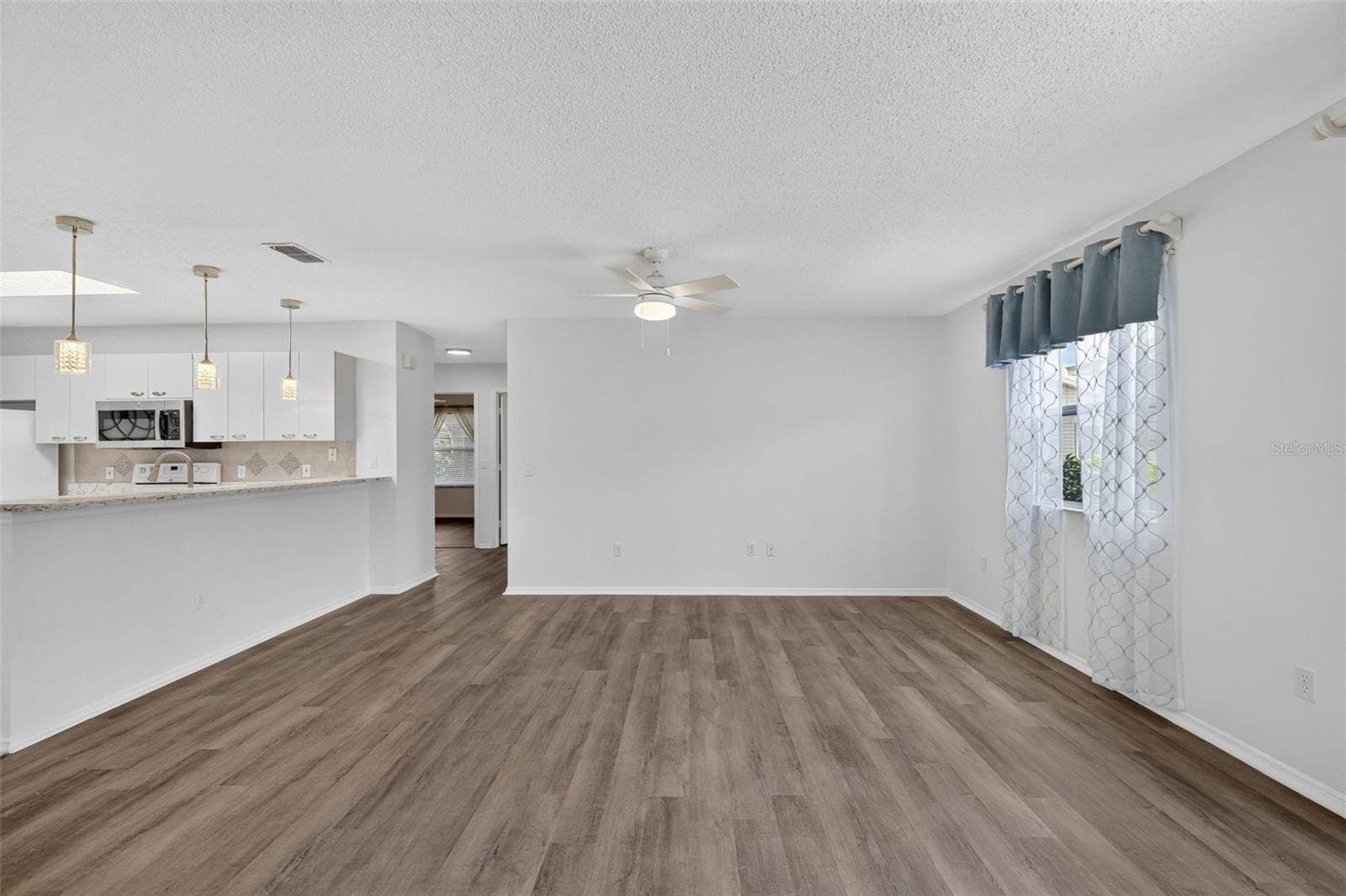 1606 CAMPOS DRIVE, The Villages, FL 32162 1606 CAMPOS DRIVE, The Villages, FL 32162
