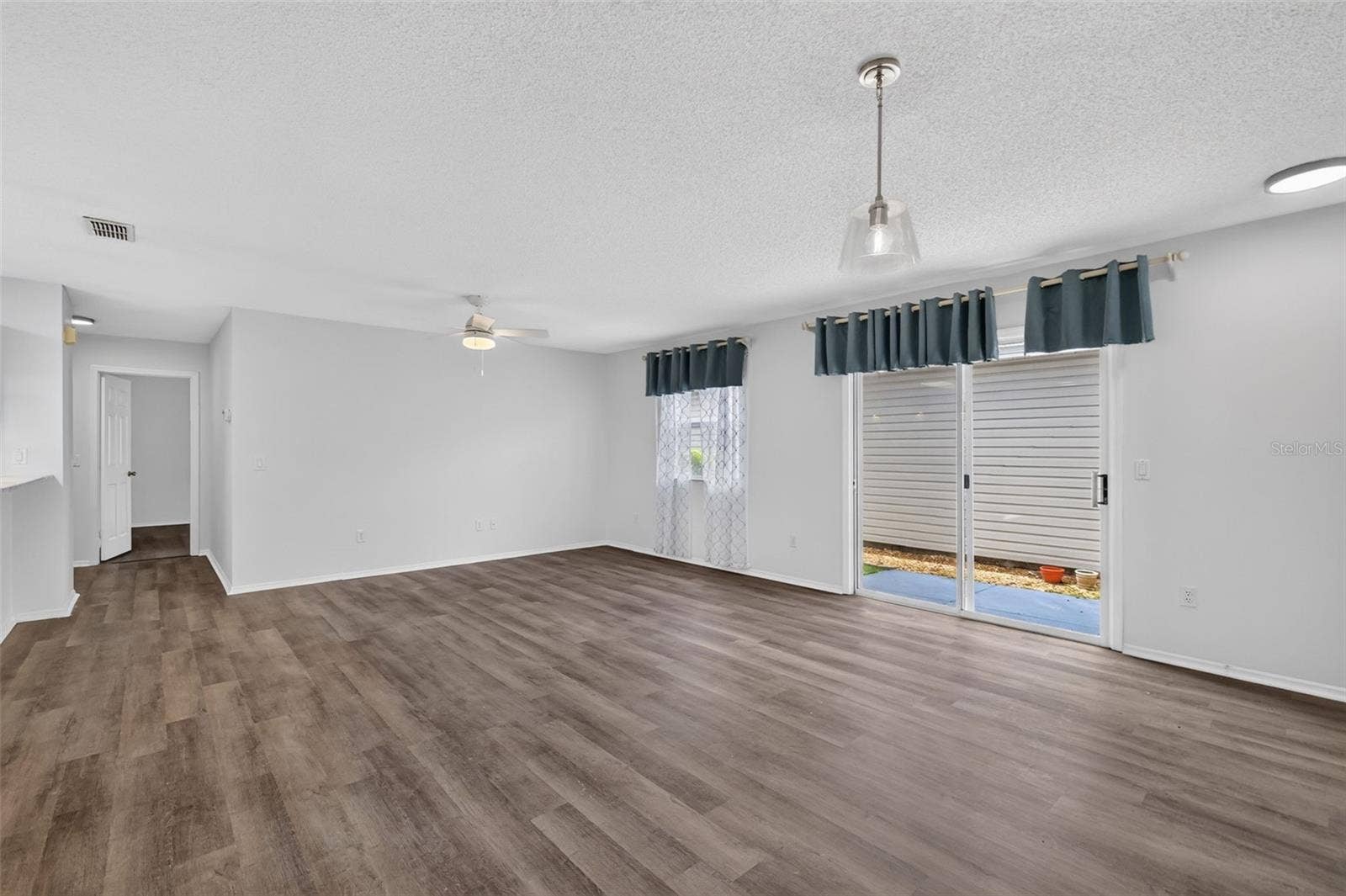 1606 CAMPOS DRIVE, The Villages, FL 32162 1606 CAMPOS DRIVE, The Villages, FL 32162