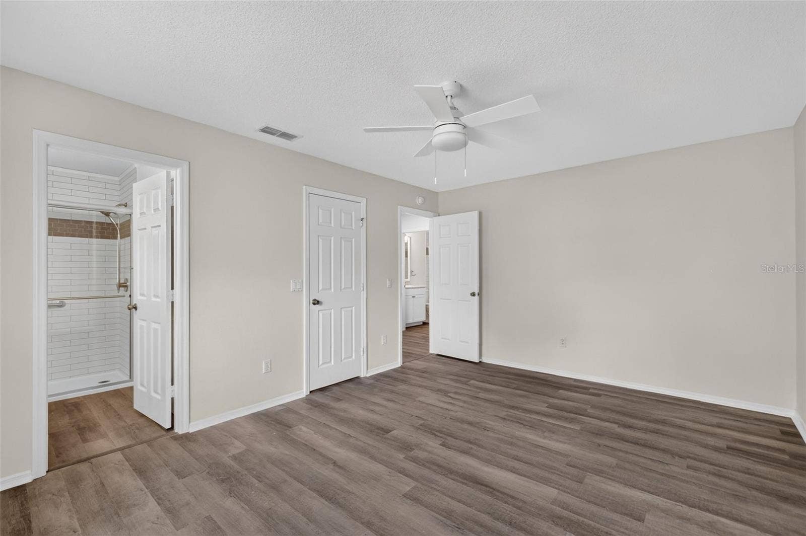 1606 CAMPOS DRIVE, The Villages, FL 32162 1606 CAMPOS DRIVE, The Villages, FL 32162
