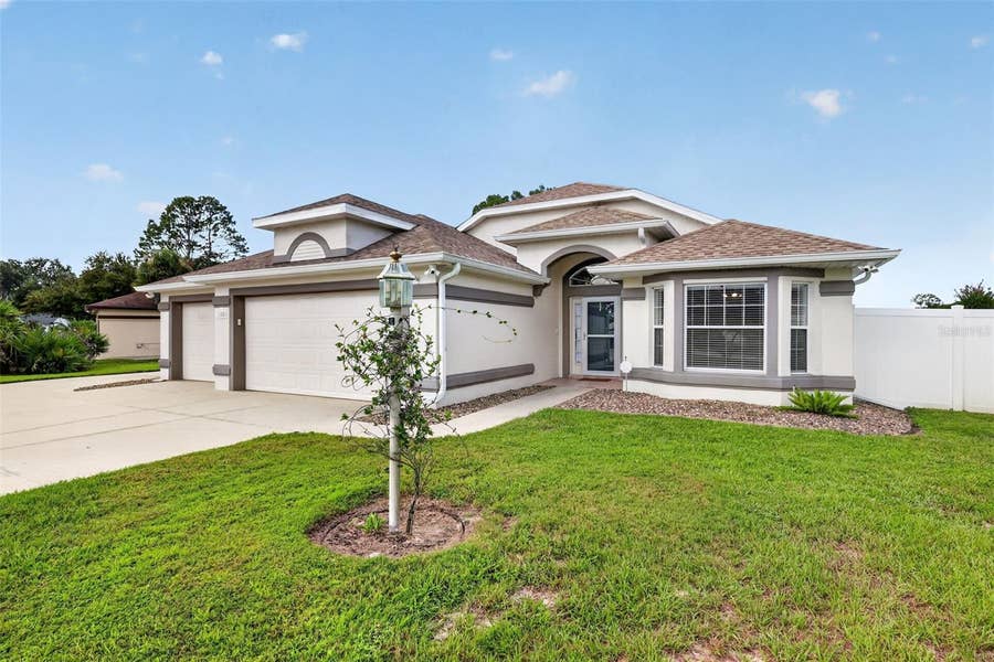 Property photo for 11506 LAKE DR, Leesburg, FL