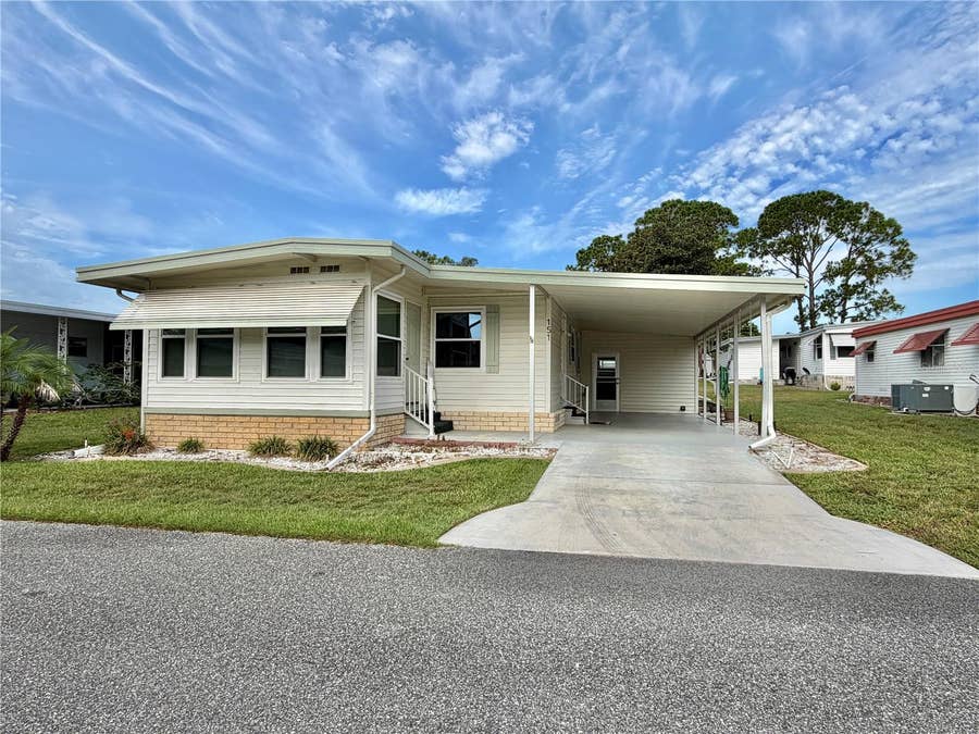Property photo for 151 HIBISCUS WAY, Leesburg, FL