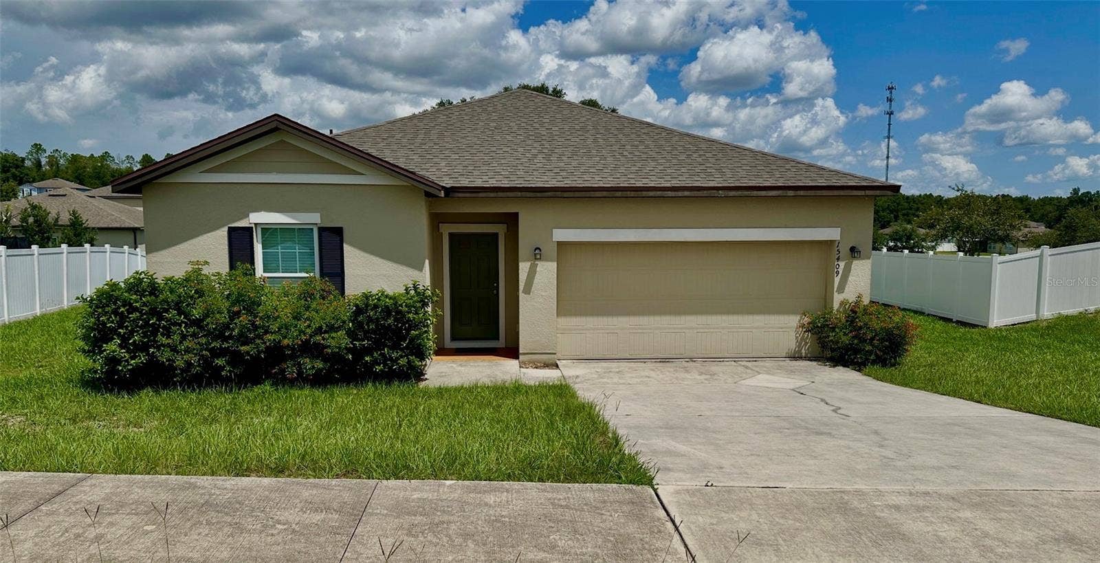 15409 IVORY GULL LANE, Mascotte, FL 34753 15409 IVORY GULL LANE, Mascotte, FL 34753