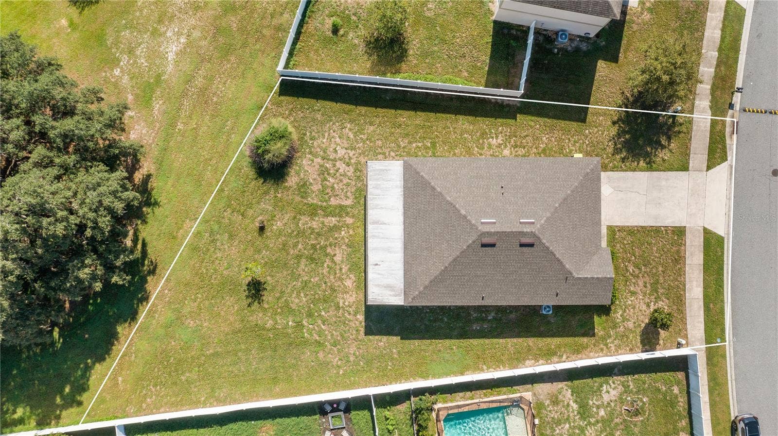 15409 IVORY GULL LANE, Mascotte, FL 34753 15409 IVORY GULL LANE, Mascotte, FL 34753