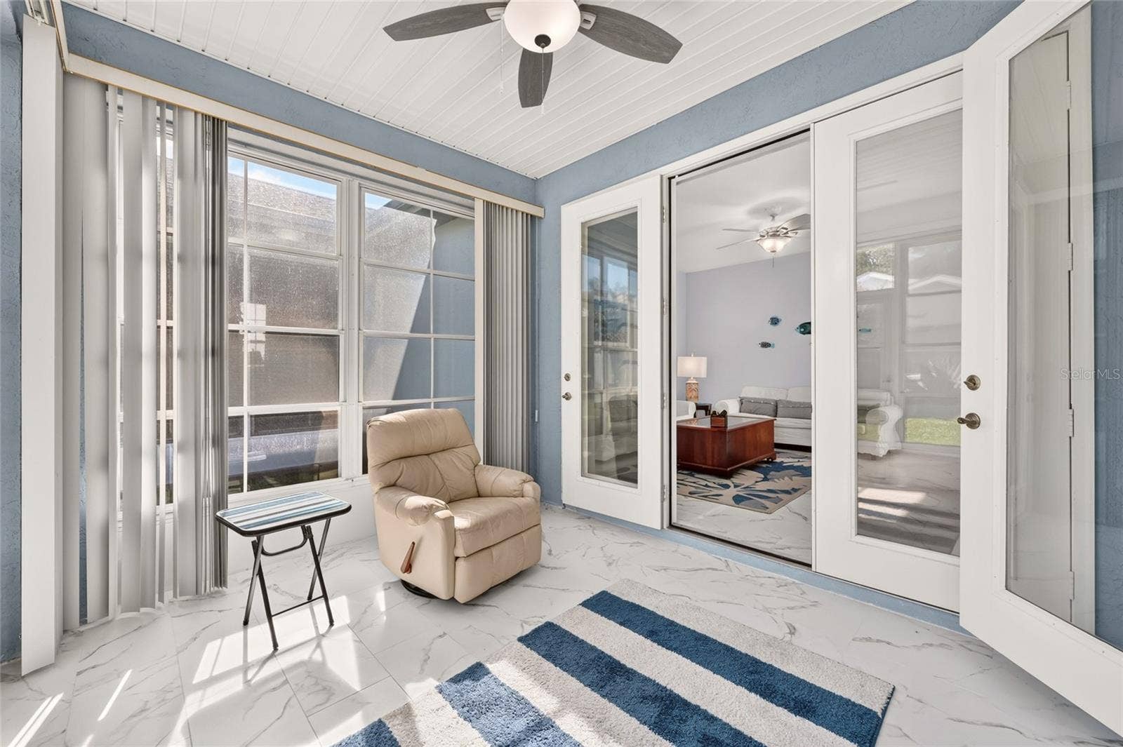 VINYL WINDOWS