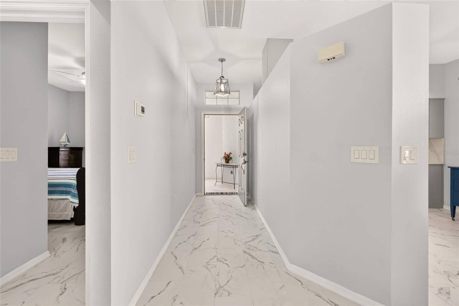 Private Entry Hall