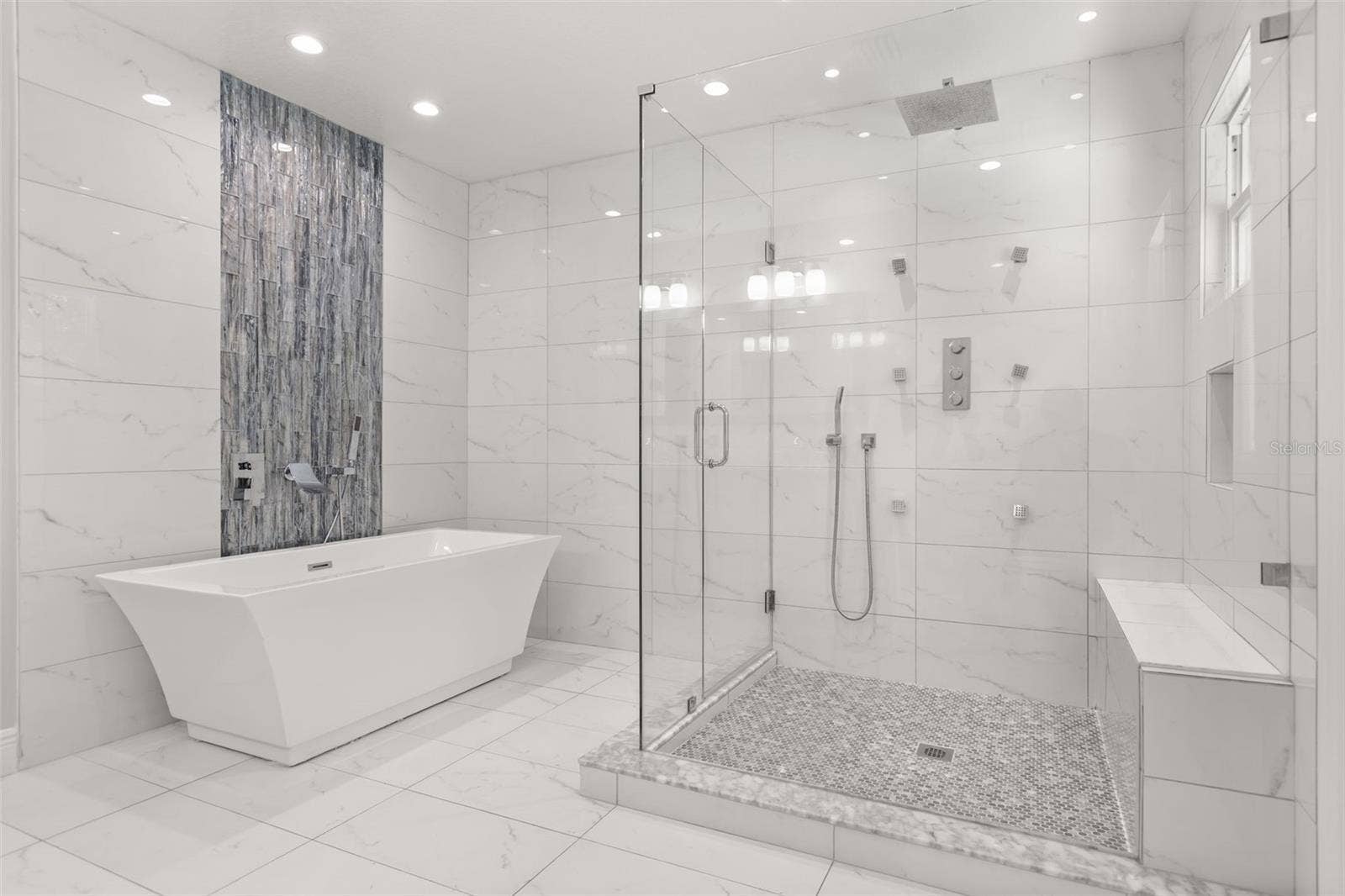 Primary Bedroom Ensuite Bathroom