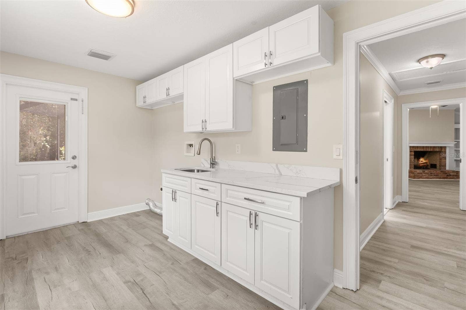 Laundry Room 2