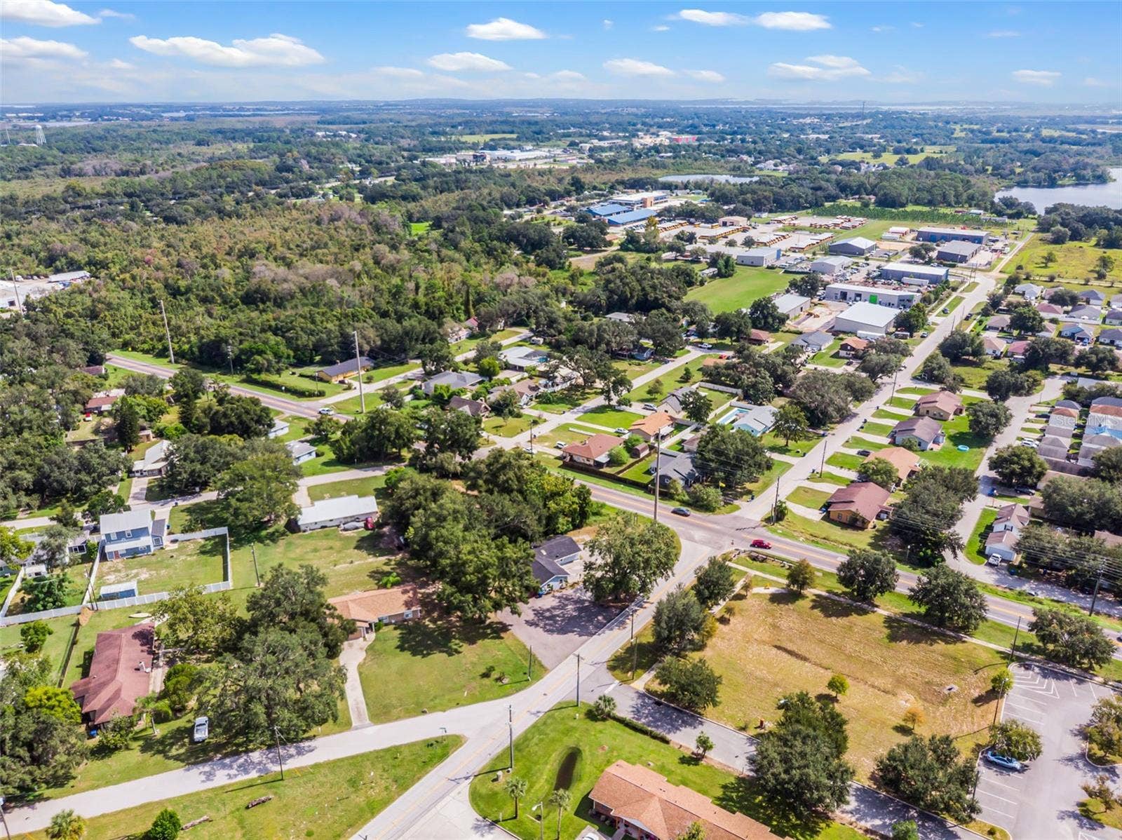 697 E ANDERSON ROAD, Groveland, FL 34736