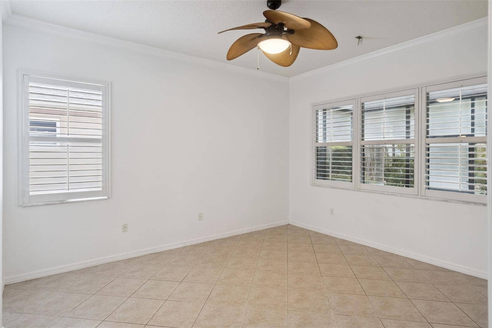 100 FLAME VINE WAY, Groveland, FL 34736
