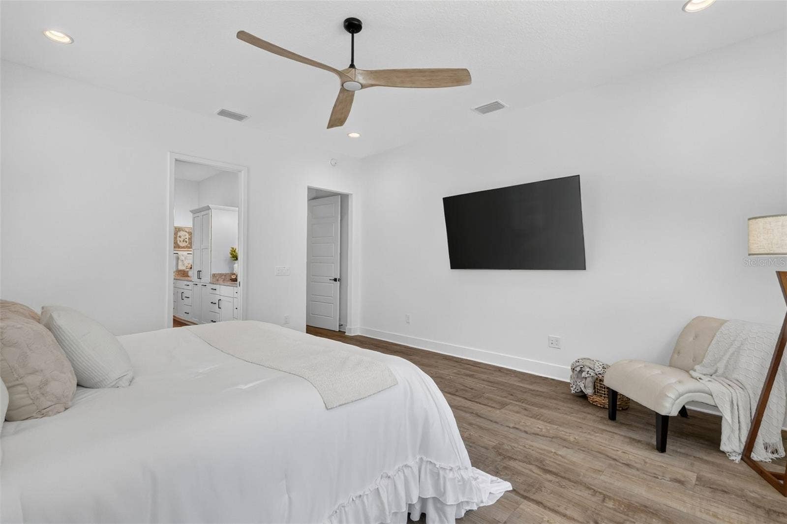 Primary bedroom