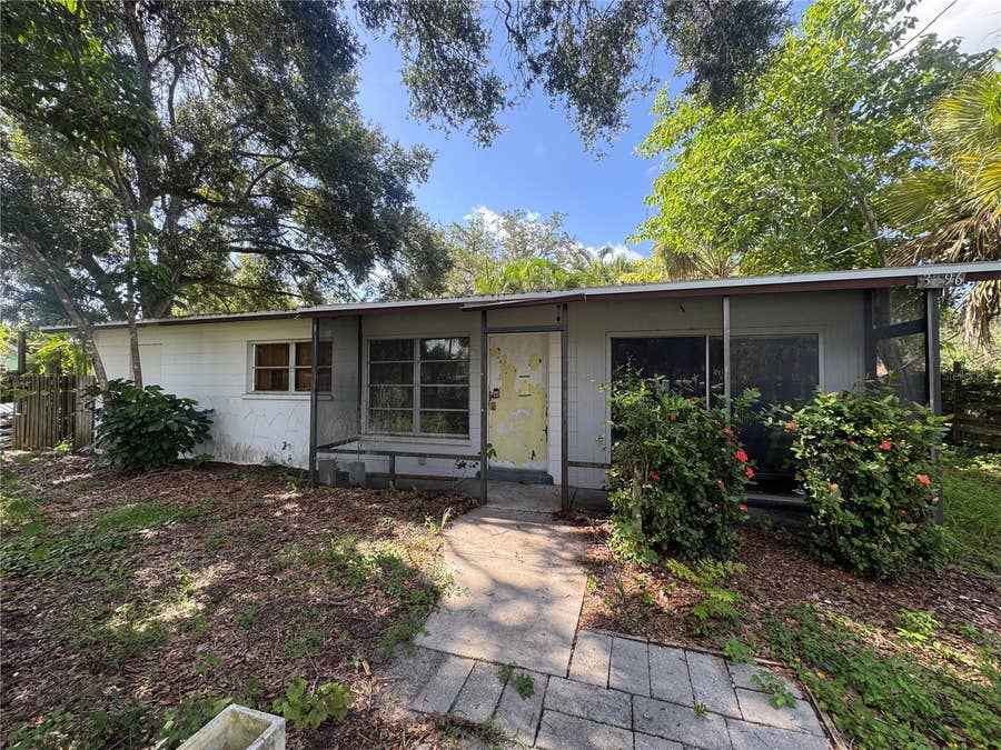 Property photo for 3896 HAWKEYE CIRCLE, Sarasota, FL