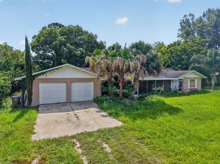 Property photo for 37320 BEACH DR, Umatilla, FL