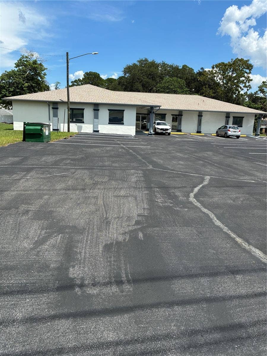 Property photo for 3235 US HIGHWAY 441/27, Fruitland Park, FL